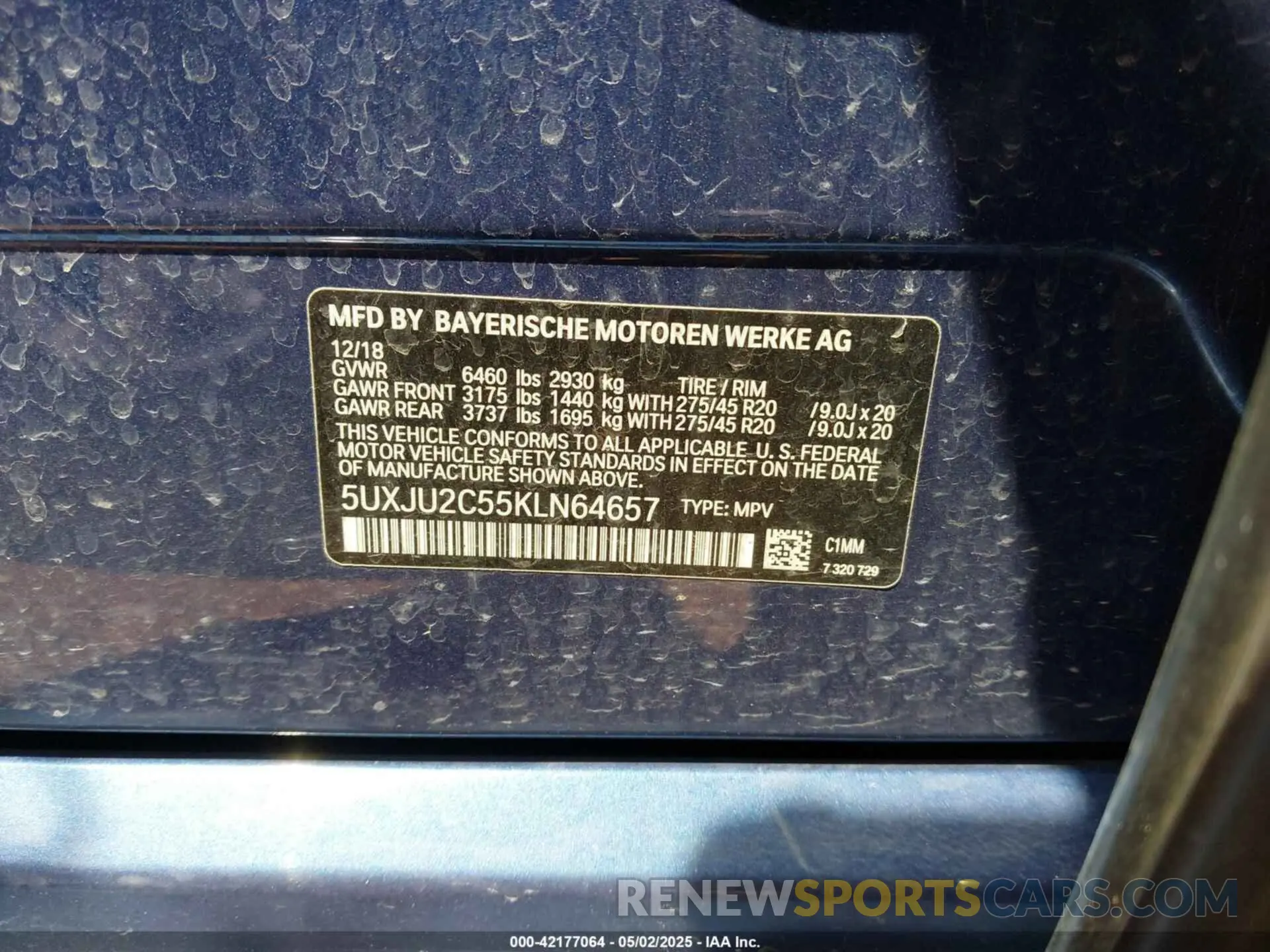 9 Photograph of a damaged car 5UXJU2C55KLN64657 BMW X5 2019