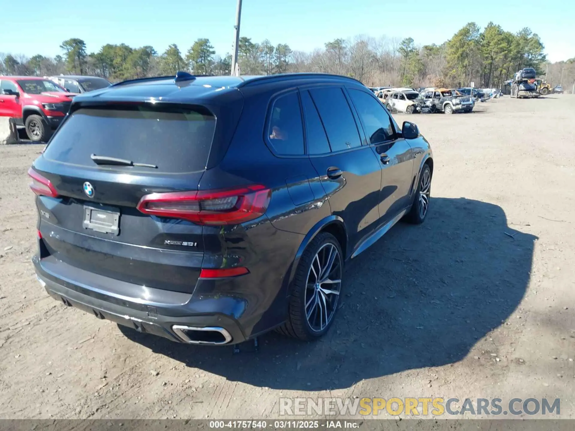 4 Фотография поврежденного автомобиля 5UXJU2C59KLN64337 BMW X5 2019