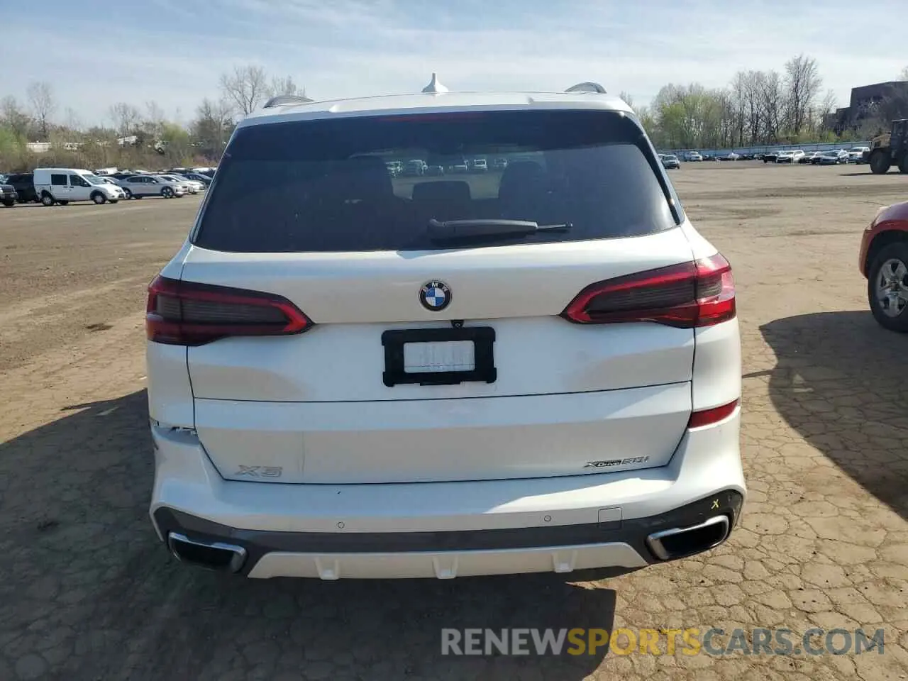 6 Фотография поврежденного автомобиля 5UXJU2C59KLN65147 BMW X5 2019