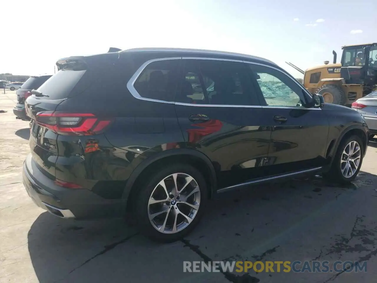 3 Фотография поврежденного автомобиля 5UXCR4C01L9C83645 BMW X5 2020