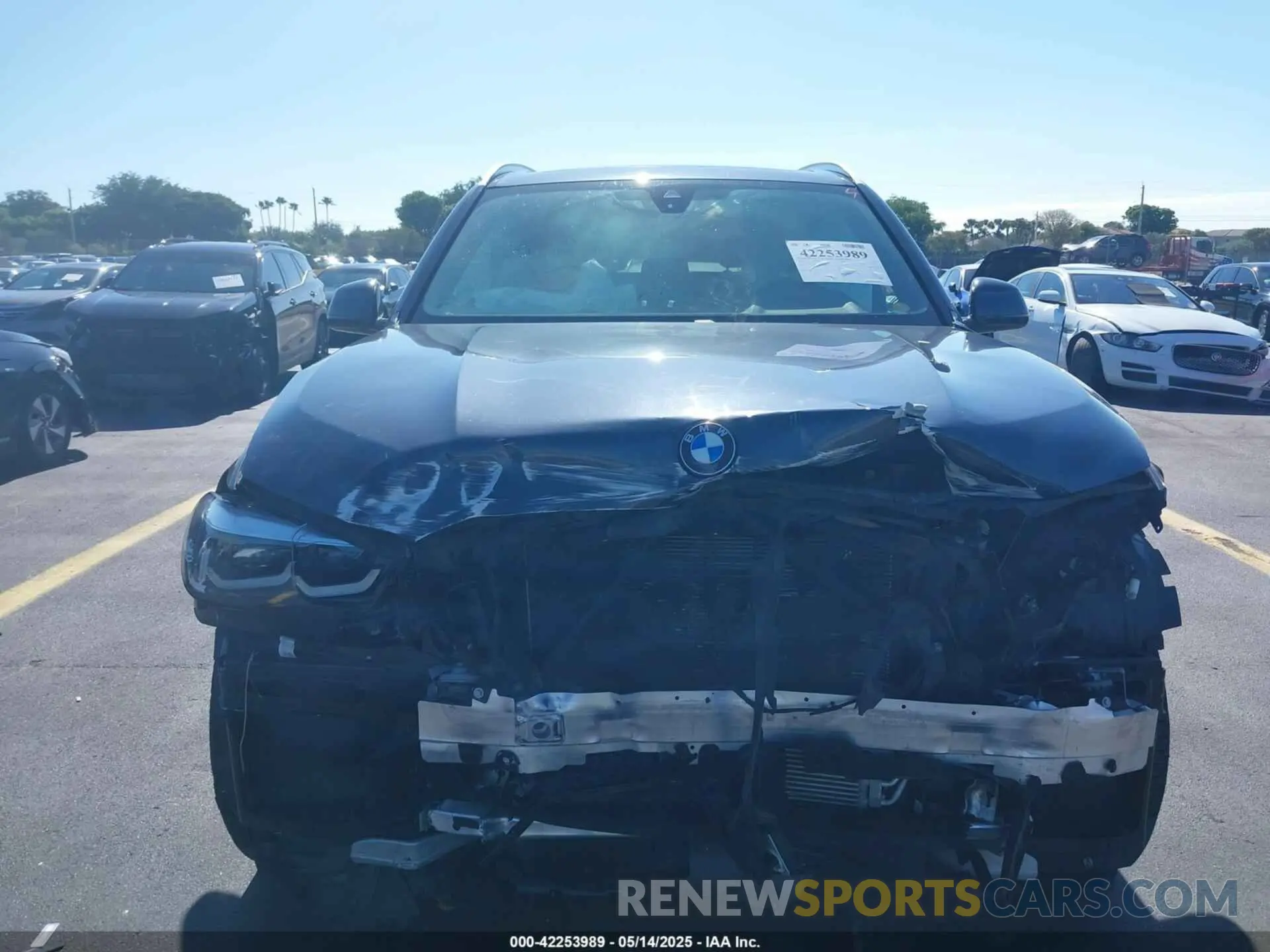12 Фотография поврежденного автомобиля 5UXCR4C01LLW64122 BMW X5 2020