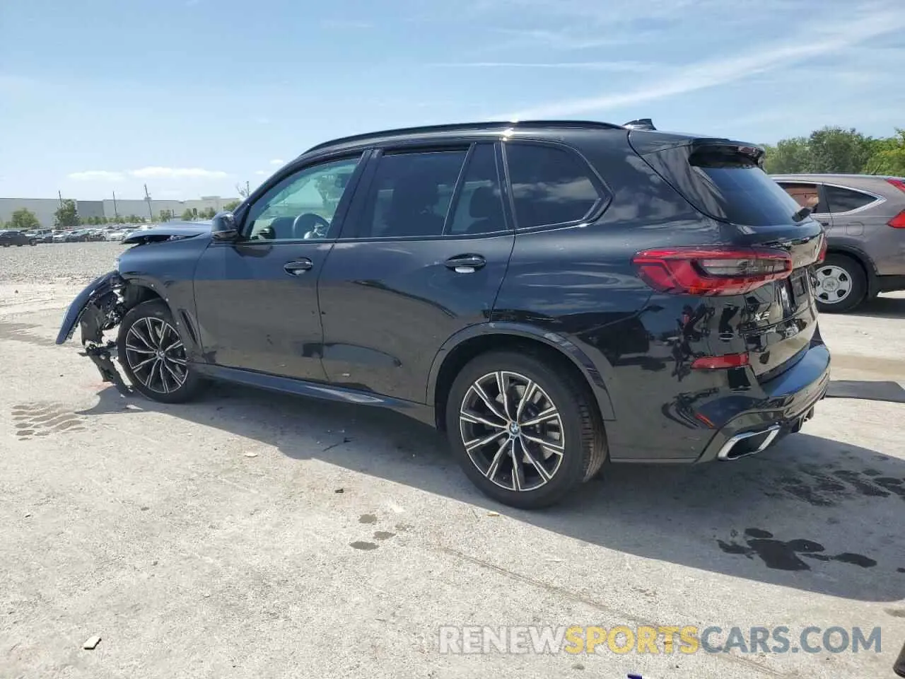 2 Photograph of a damaged car 5UXCR4C02LLT18645 BMW X5 2020