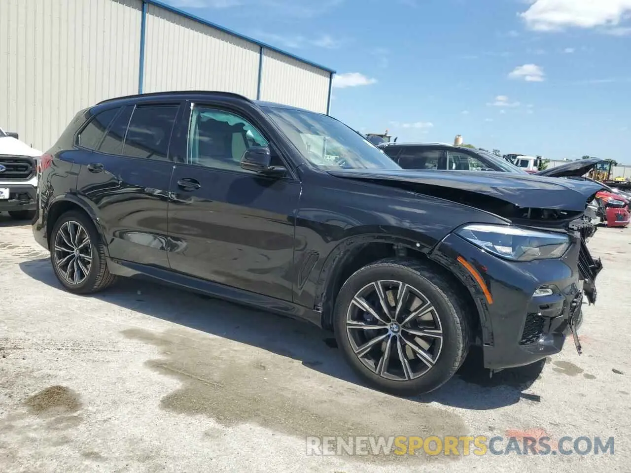 4 Photograph of a damaged car 5UXCR4C02LLT18645 BMW X5 2020