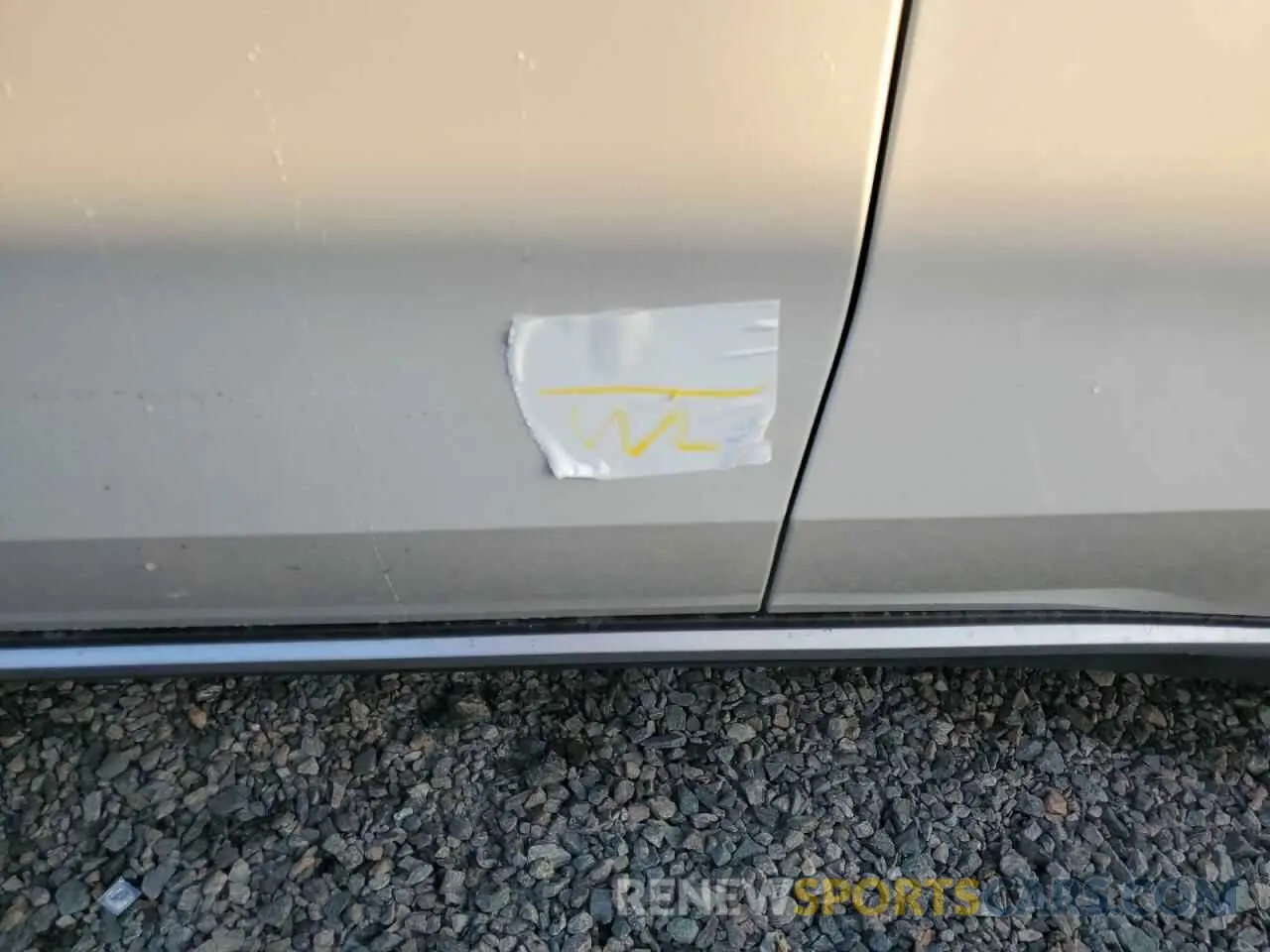 12 Photograph of a damaged car 5UXCR4C05L9B99781 BMW X5 2020