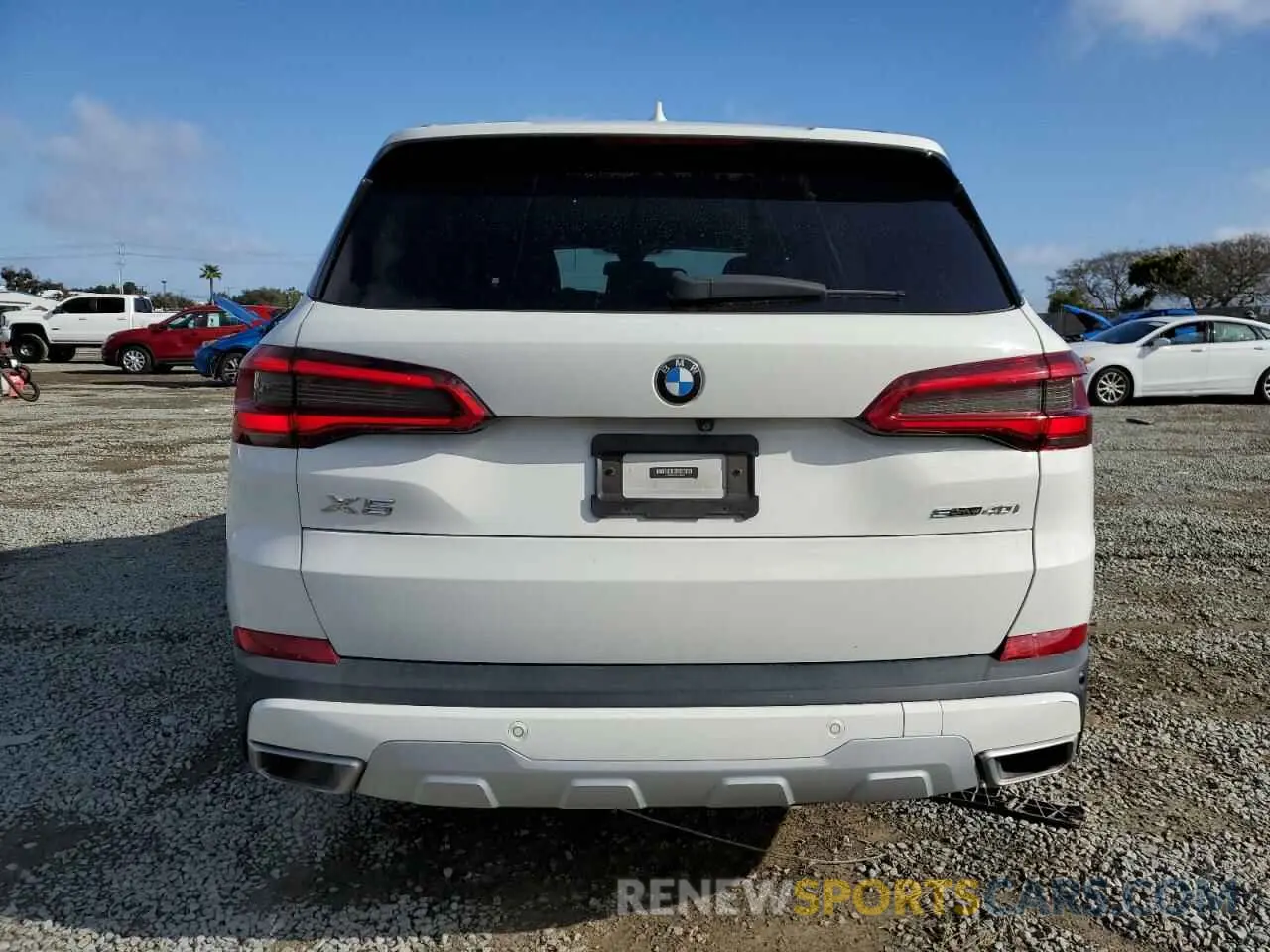 6 Фотография поврежденного автомобиля 5UXCR4C05LLT18624 BMW X5 2020