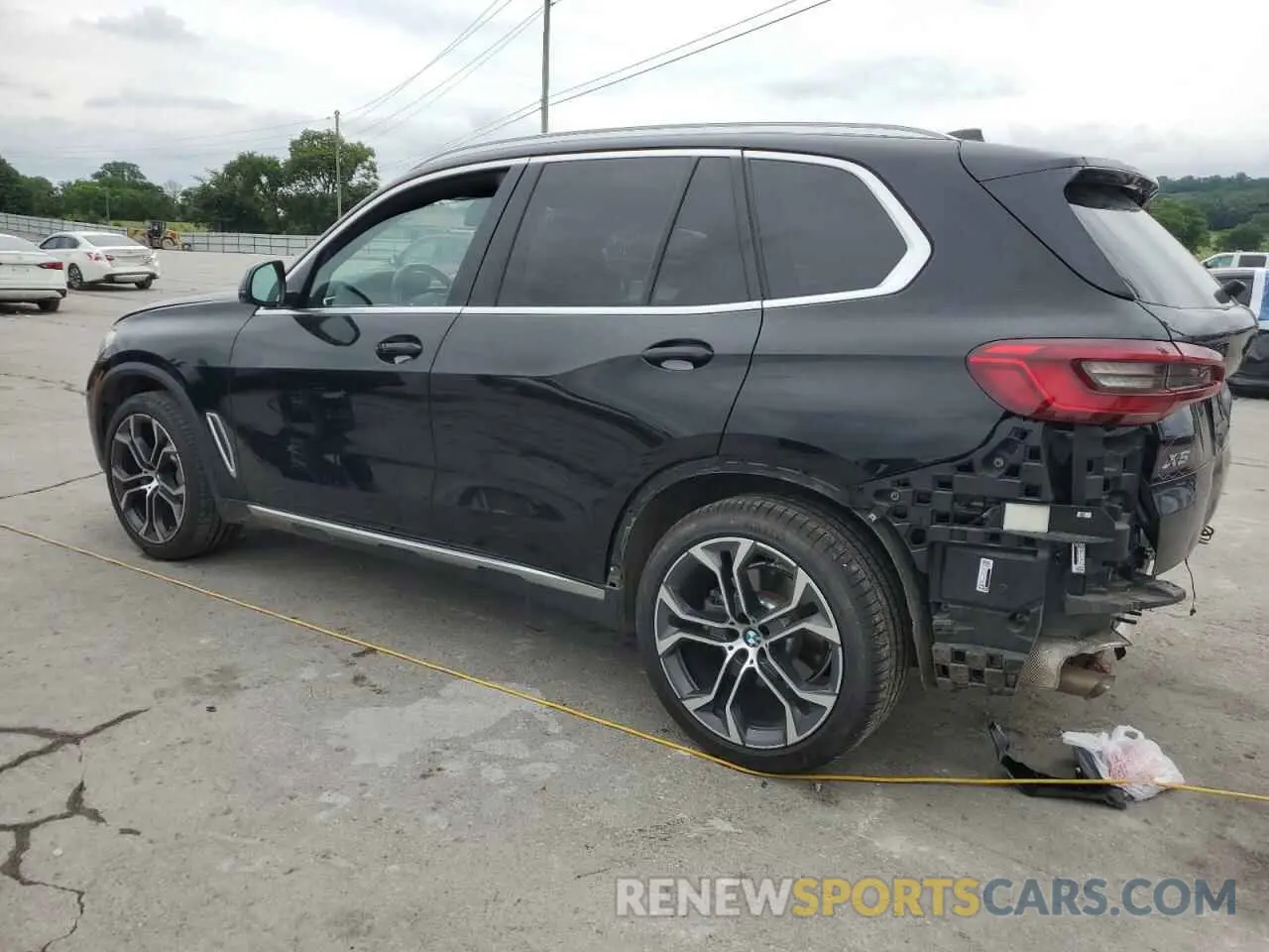 2 Фотография поврежденного автомобиля 5UXCR4C08L9B21821 BMW X5 2020