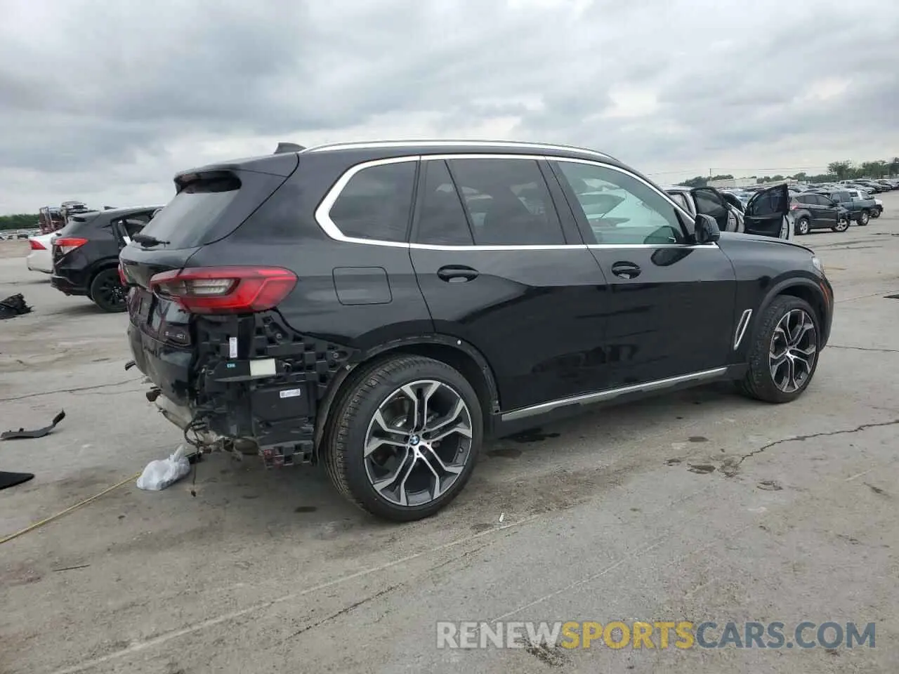 3 Фотография поврежденного автомобиля 5UXCR4C08L9B21821 BMW X5 2020