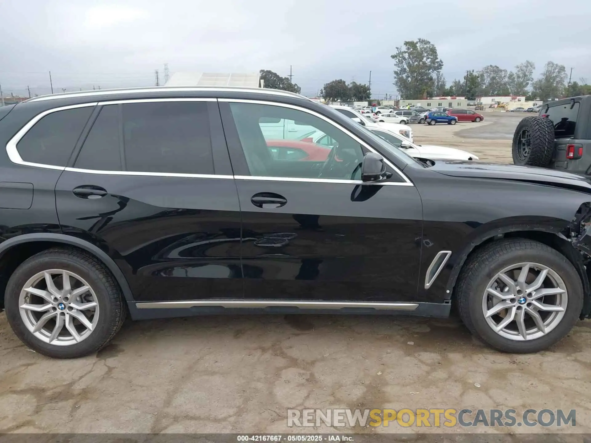 14 Фотография поврежденного автомобиля 5UXCR4C08L9C07517 BMW X5 2020