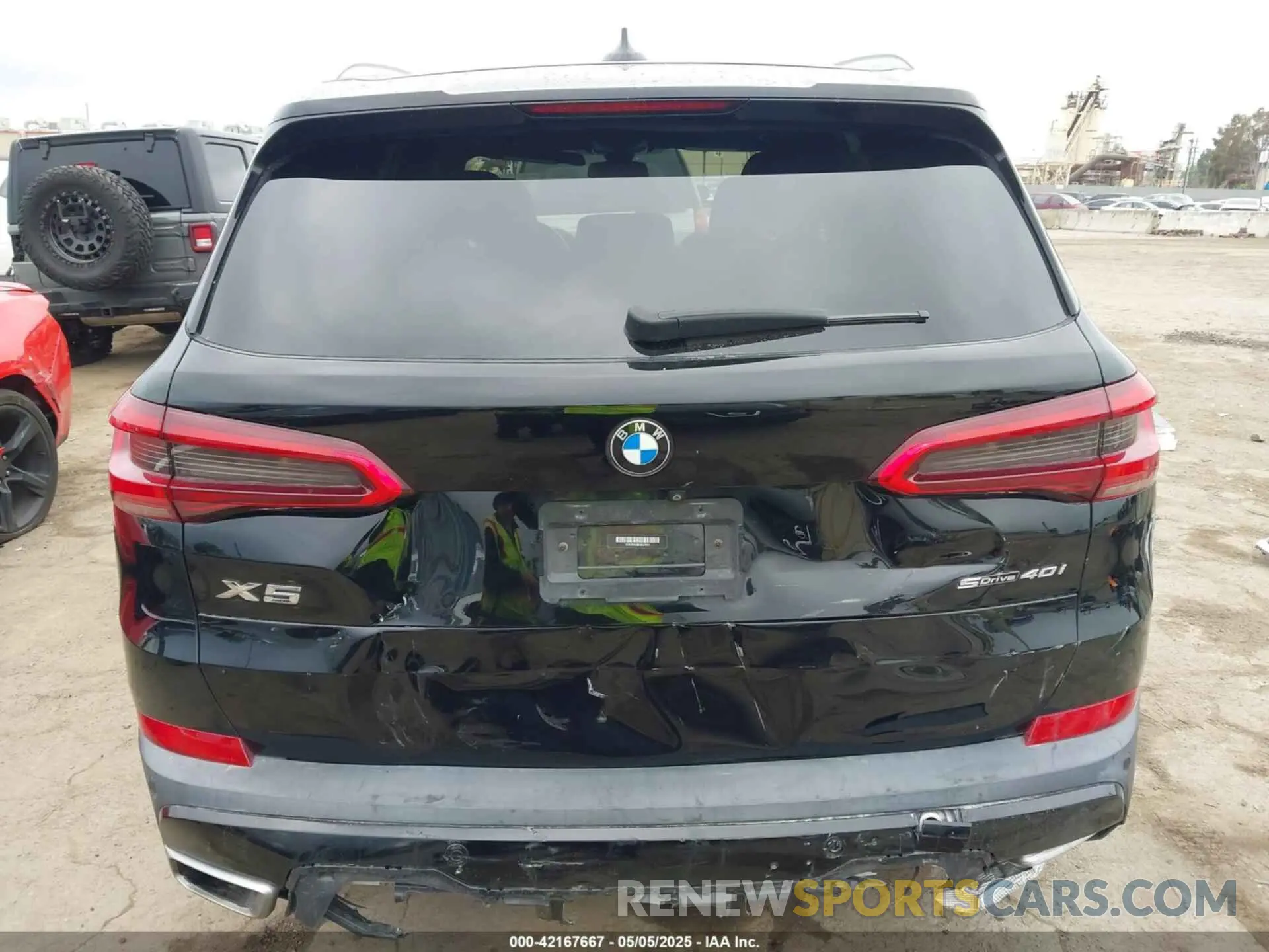 17 Фотография поврежденного автомобиля 5UXCR4C08L9C07517 BMW X5 2020