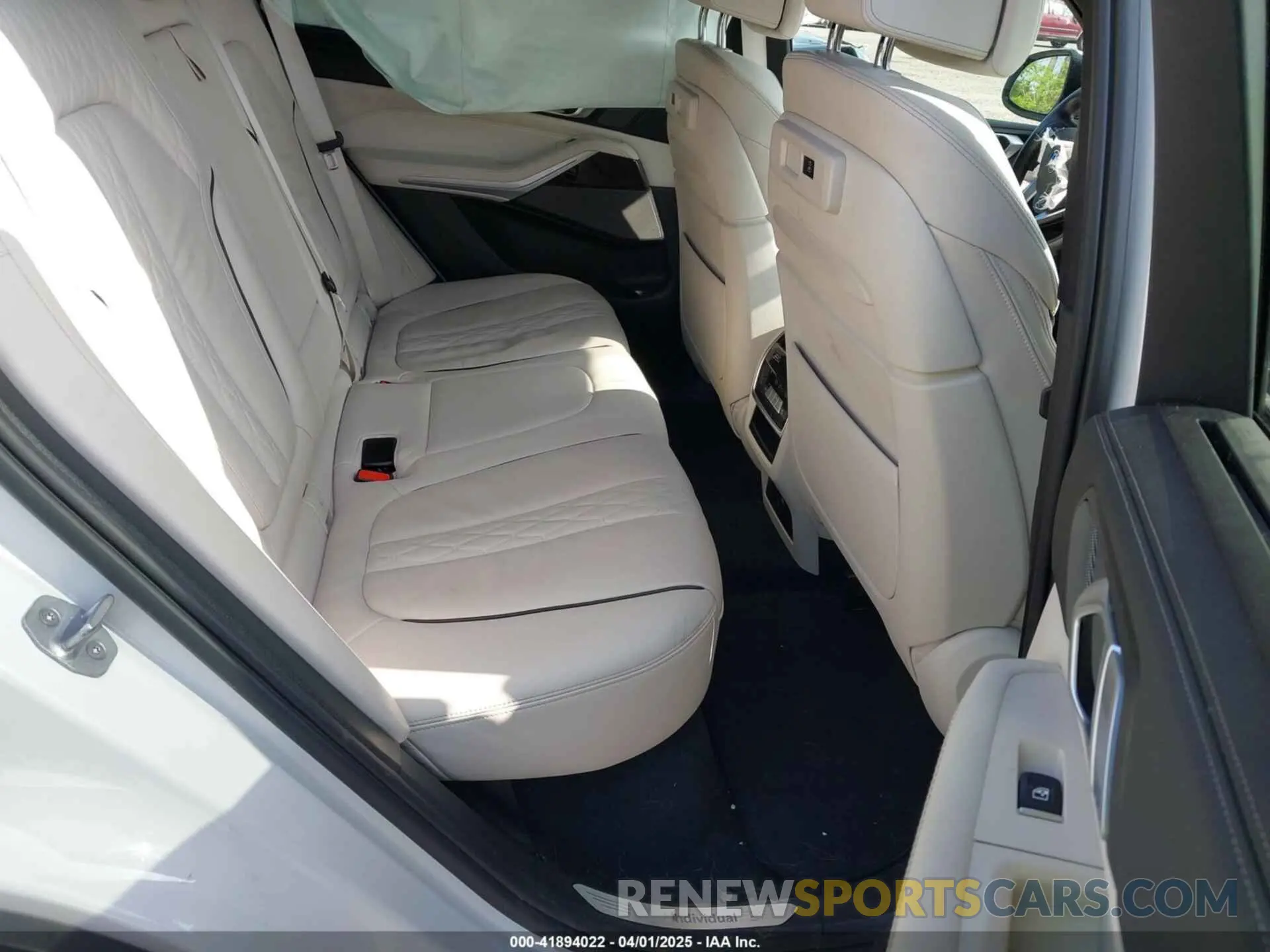 8 Фотография поврежденного автомобиля 5UXCR4C09L9B91649 BMW X5 2020