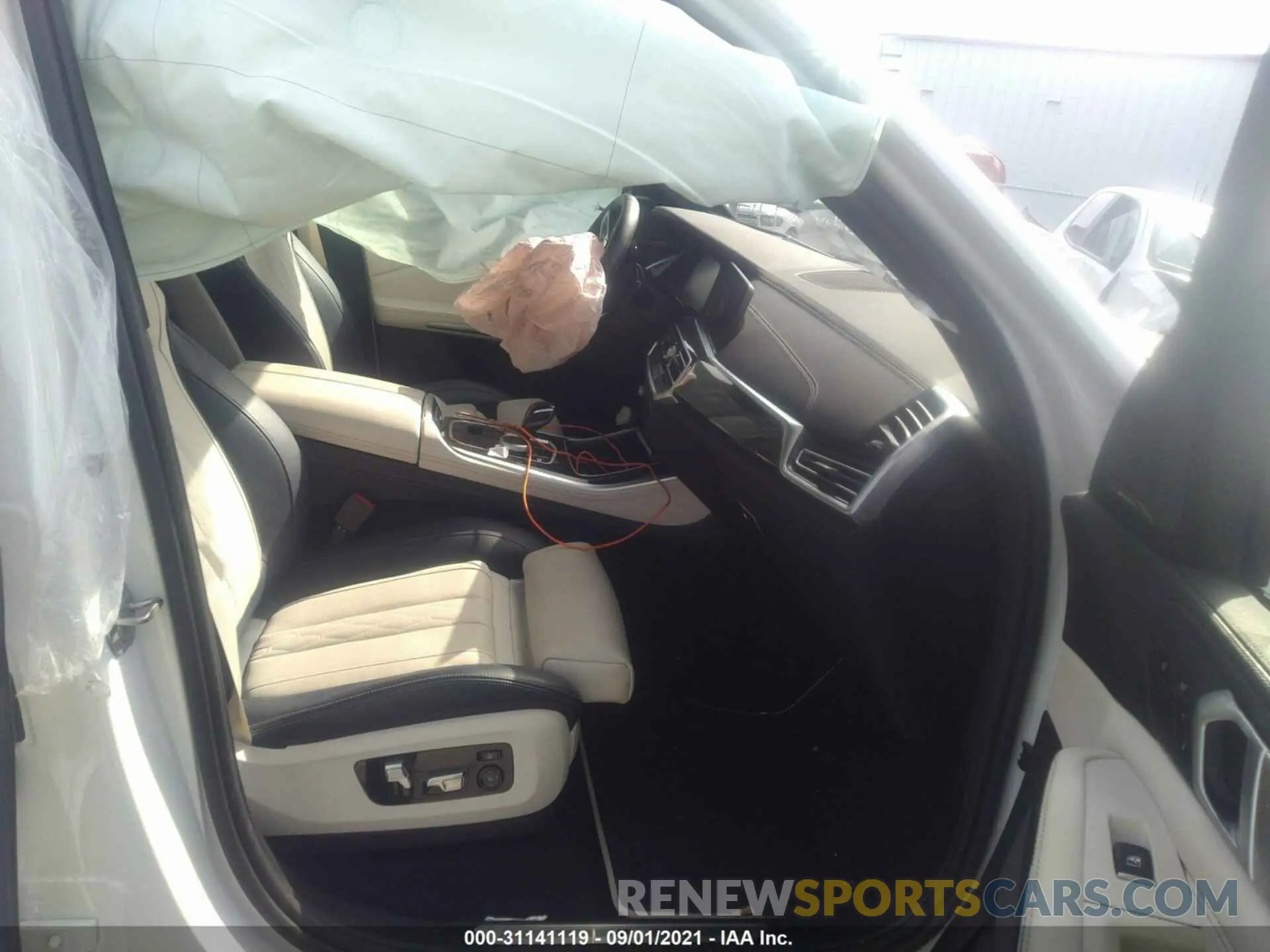 5 Photograph of a damaged car 5UXCR4C0XL9B24252 BMW X5 2020