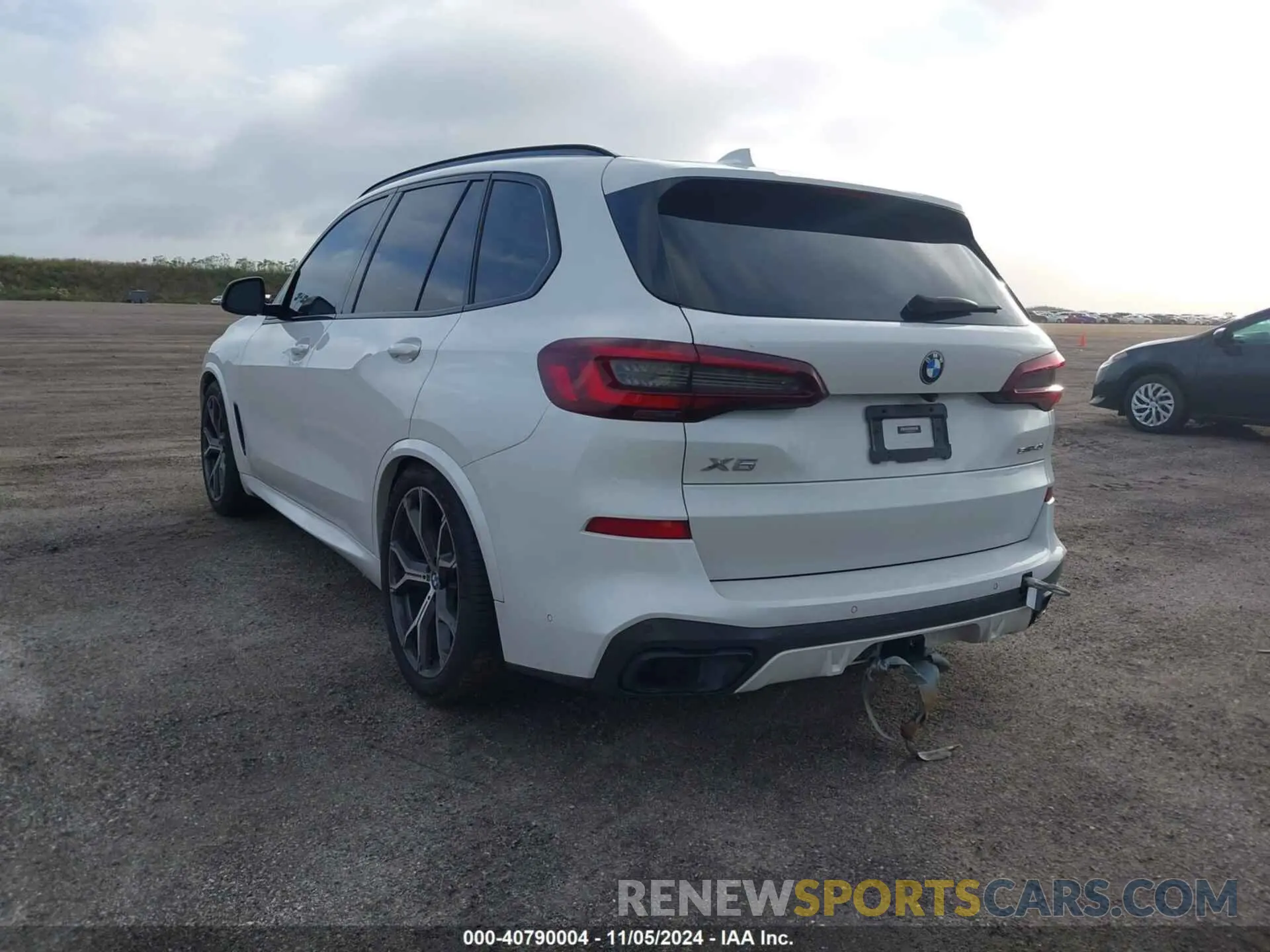 3 Photograph of a damaged car 5UXCR4C0XL9C22472 BMW X5 2020