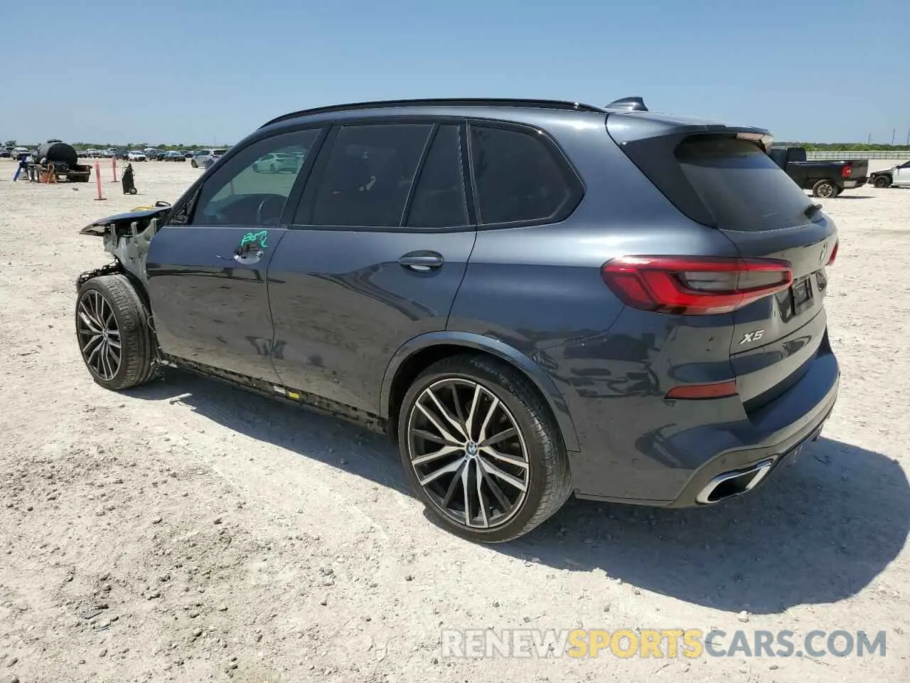 2 Photograph of a damaged car 5UXCR4C0XLLT18537 BMW X5 2020