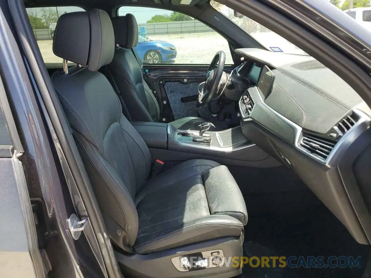 7 Photograph of a damaged car 5UXCR4C0XLLT18537 BMW X5 2020