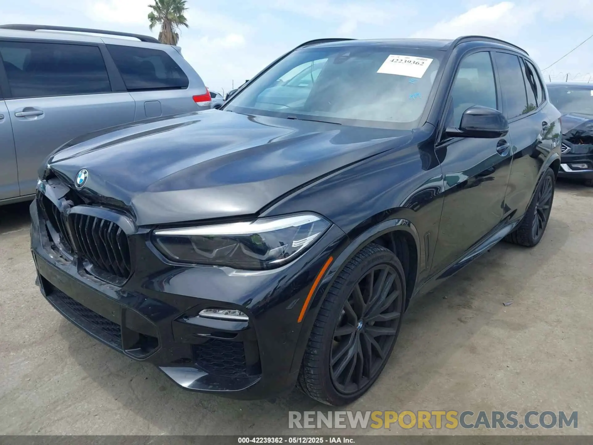 2 Photograph of a damaged car 5UXCR4C0XLLW64443 BMW X5 2020