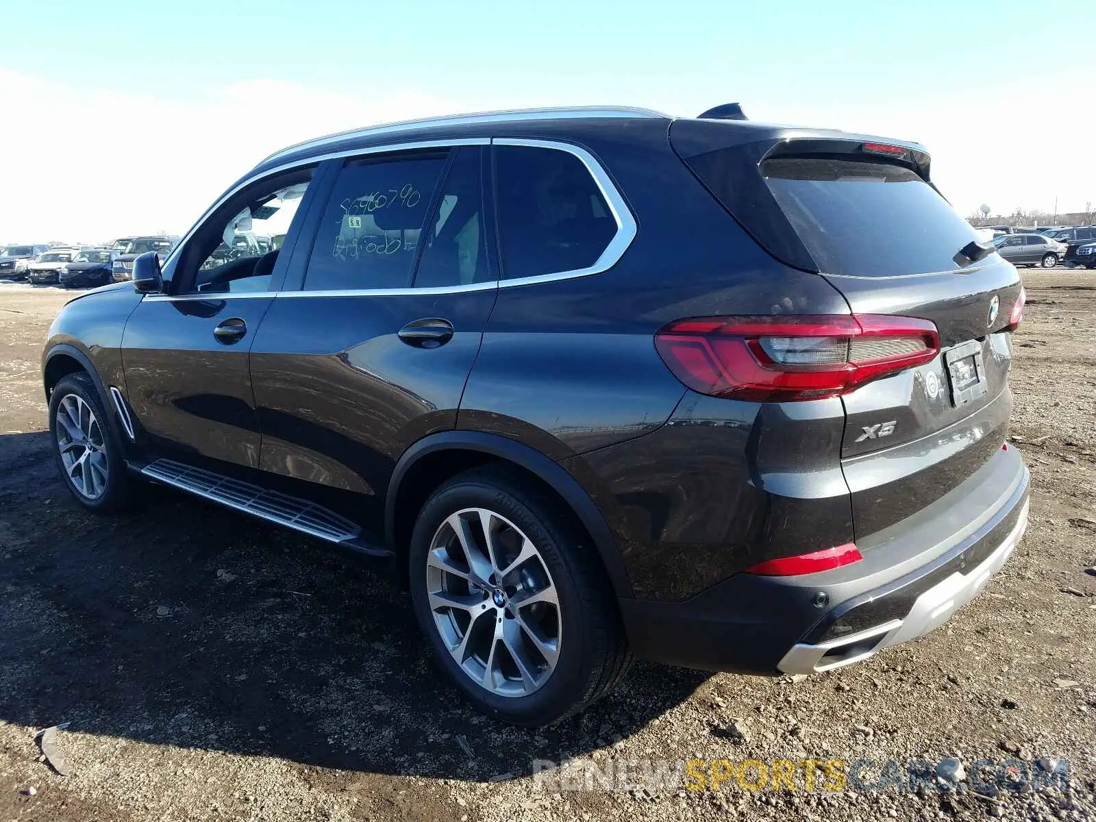 3 Photograph of a damaged car 5UXCR6C00L9B44280 BMW X5 2020