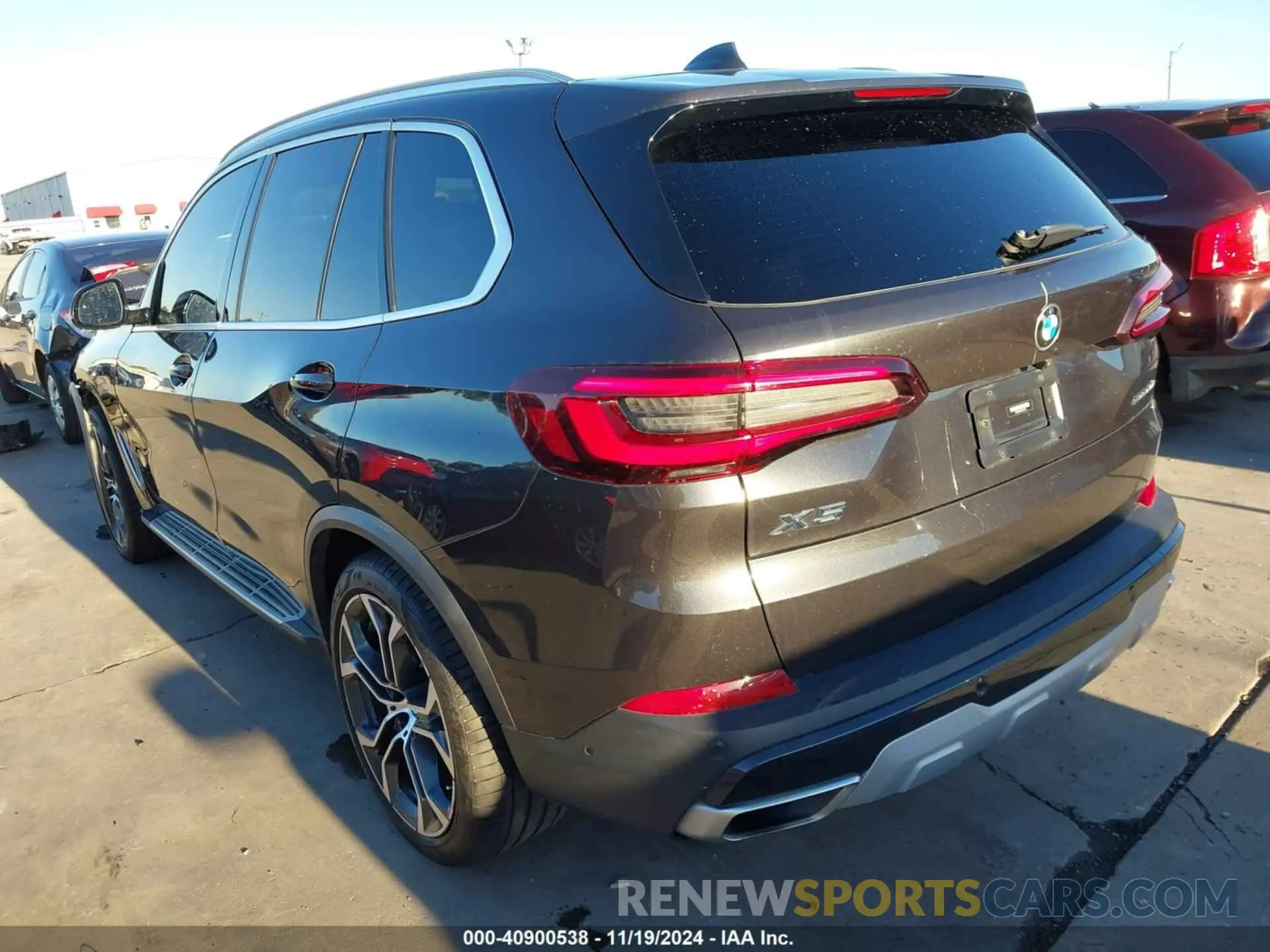 3 Фотография поврежденного автомобиля 5UXCR6C00L9D51185 BMW X5 2020