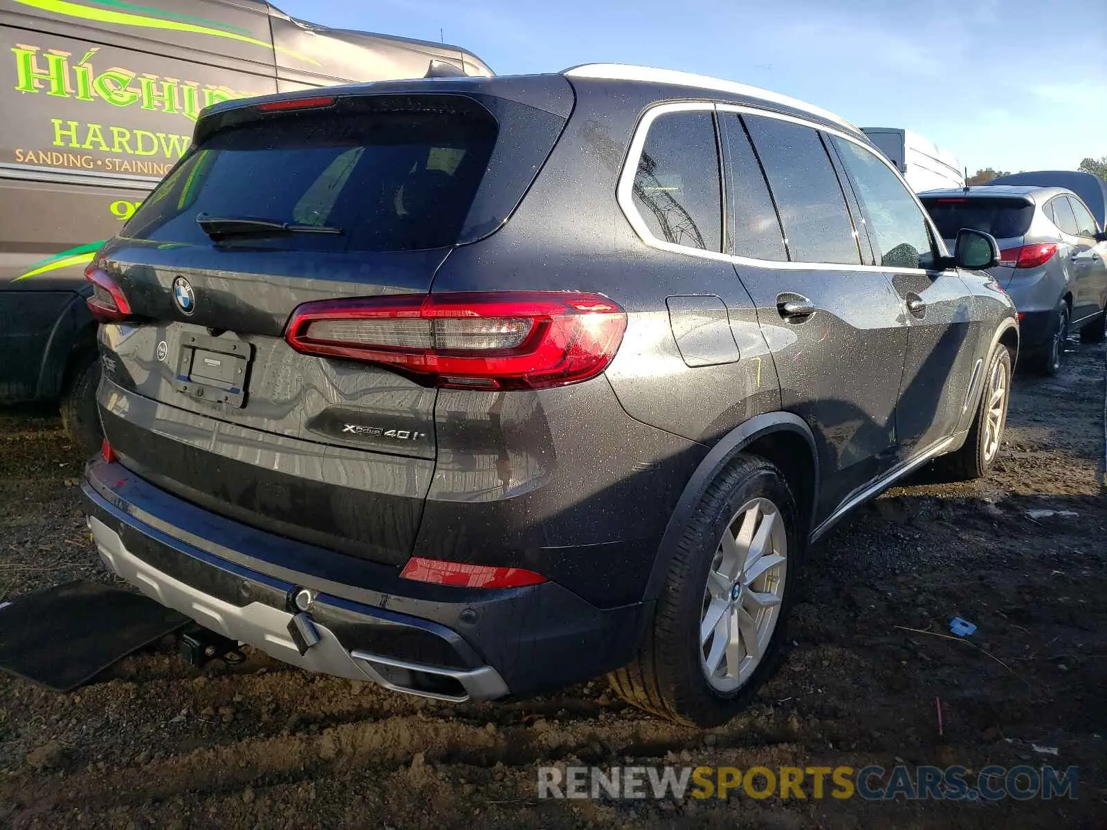 4 Photograph of a damaged car 5UXCR6C01L9B56177 BMW X5 2020