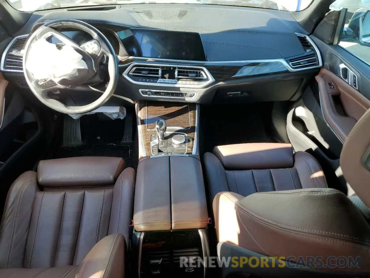 8 Фотография поврежденного автомобиля 5UXCR6C01LLL76192 BMW X5 2020