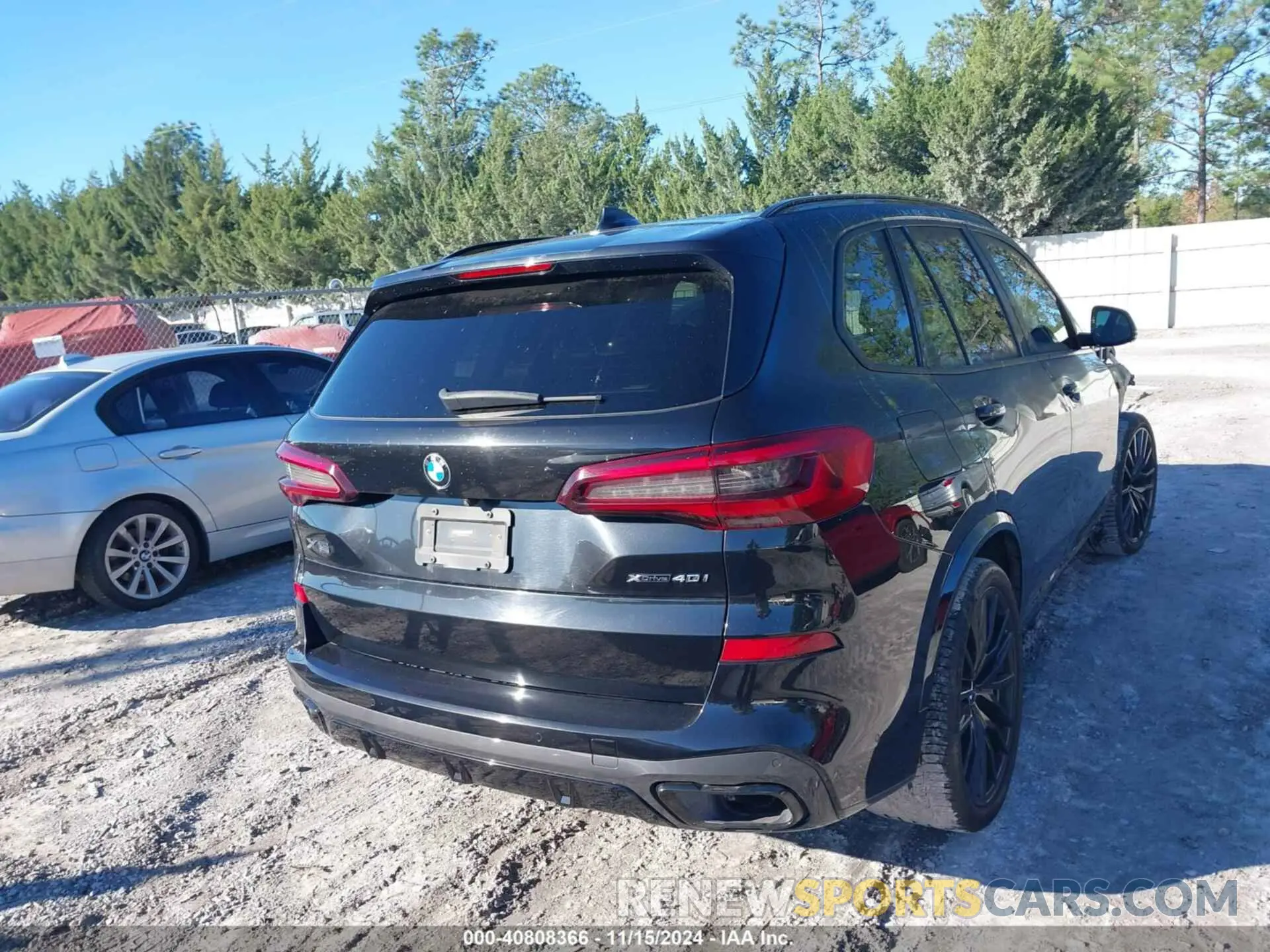 4 Photograph of a damaged car 5UXCR6C02L9D04336 BMW X5 2020