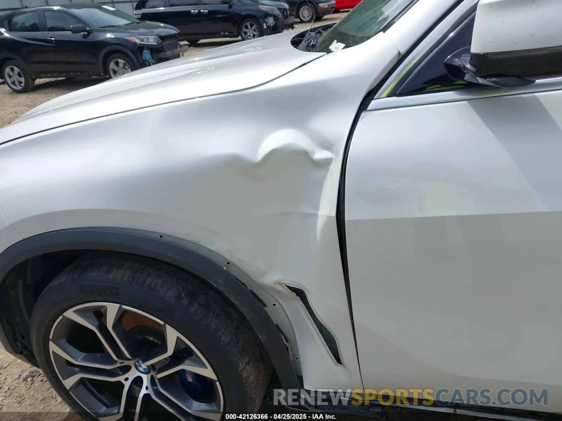 18 Фотография поврежденного автомобиля 5UXCR6C03L9B18871 BMW X5 2020
