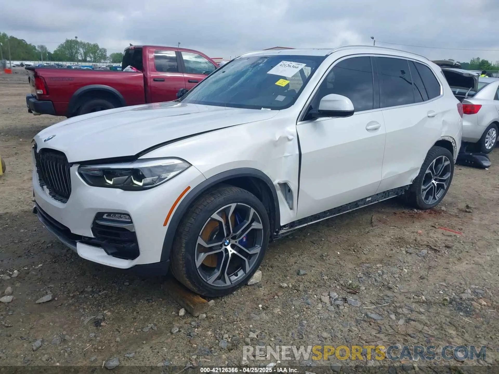 2 Фотография поврежденного автомобиля 5UXCR6C03L9B18871 BMW X5 2020