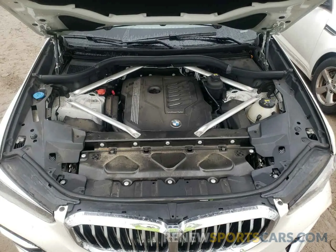 7 Photograph of a damaged car 5UXCR6C04LLL82665 BMW X5 2020