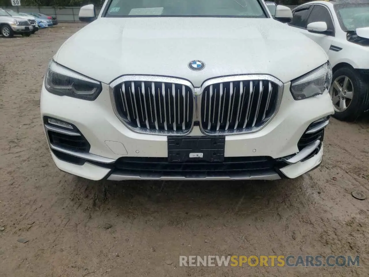 9 Photograph of a damaged car 5UXCR6C04LLL82665 BMW X5 2020