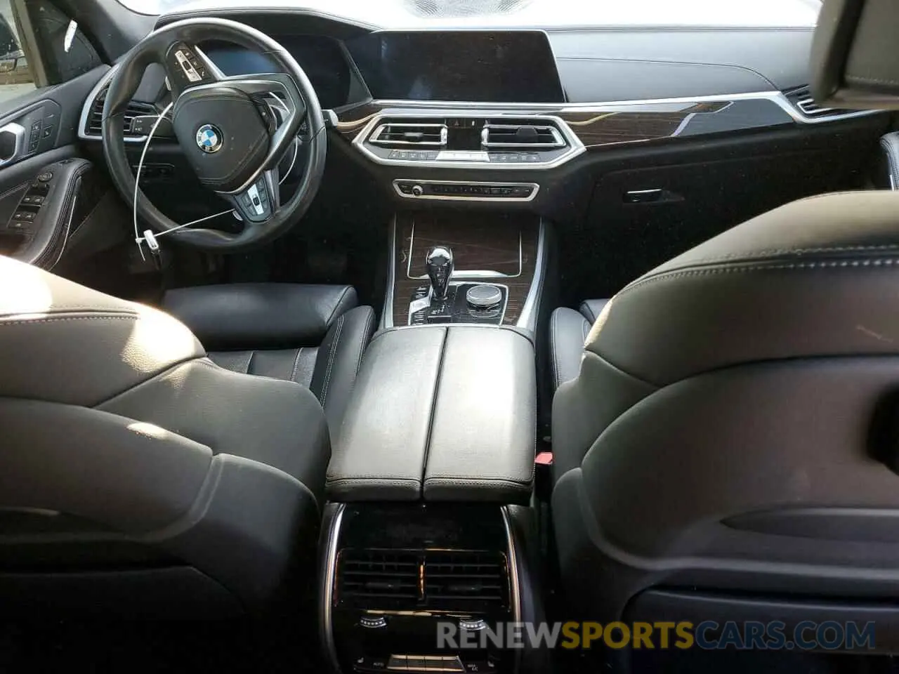 8 Фотография поврежденного автомобиля 5UXCR6C05L9B18628 BMW X5 2020