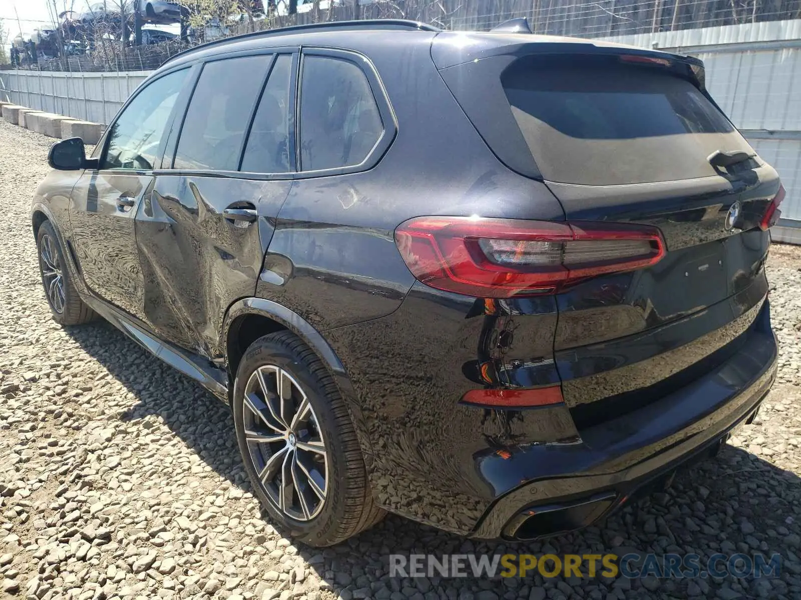 3 Photograph of a damaged car 5UXCR6C05L9B40550 BMW X5 2020