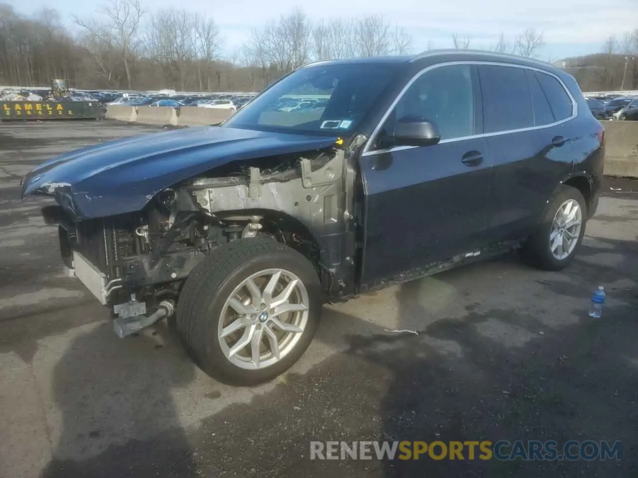 1 Photograph of a damaged car 5UXCR6C05L9B56165 BMW X5 2020