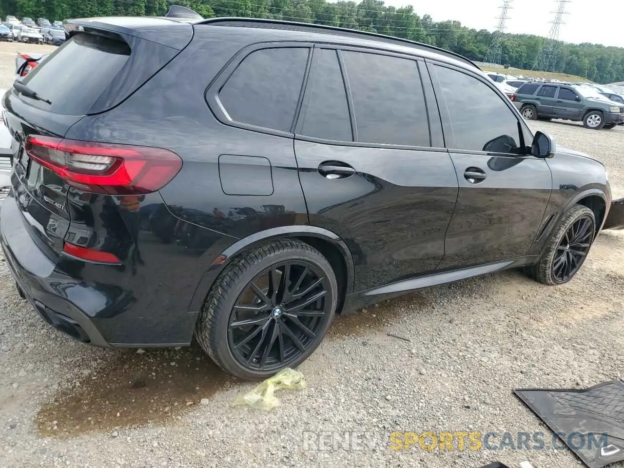 3 Photograph of a damaged car 5UXCR6C05L9C96135 BMW X5 2020
