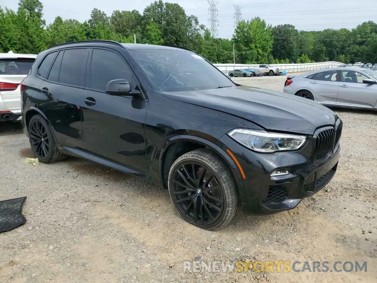 4 Photograph of a damaged car 5UXCR6C05L9C96135 BMW X5 2020