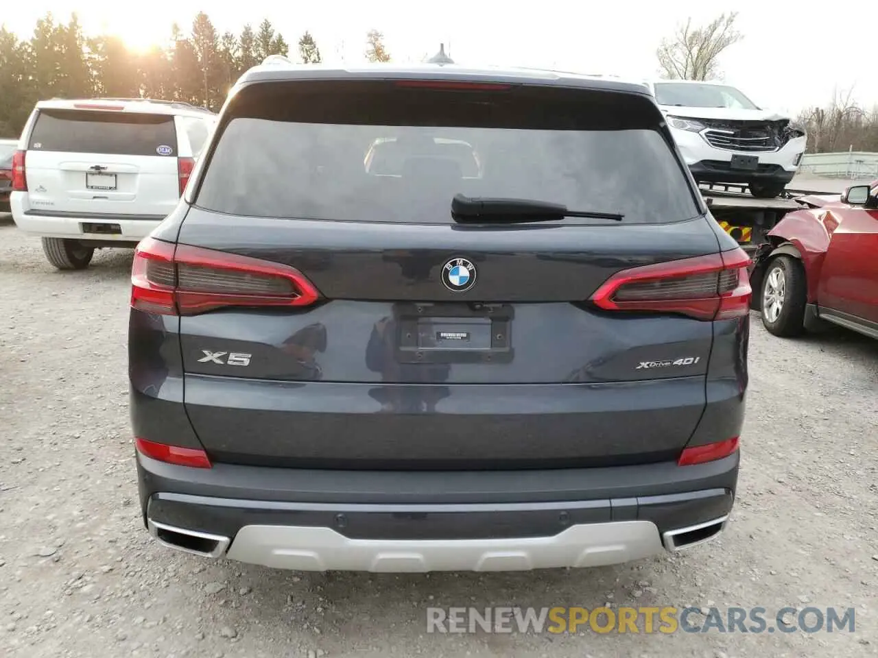 6 Photograph of a damaged car 5UXCR6C07L9B78393 BMW X5 2020