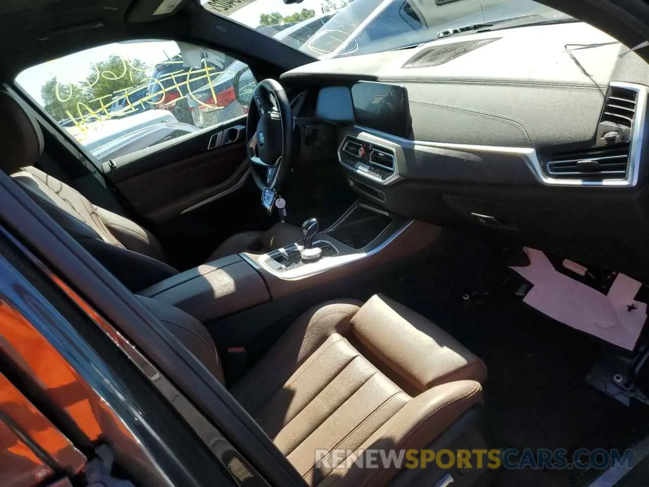 5 Photograph of a damaged car 5UXCR6C08L9B13701 BMW X5 2020