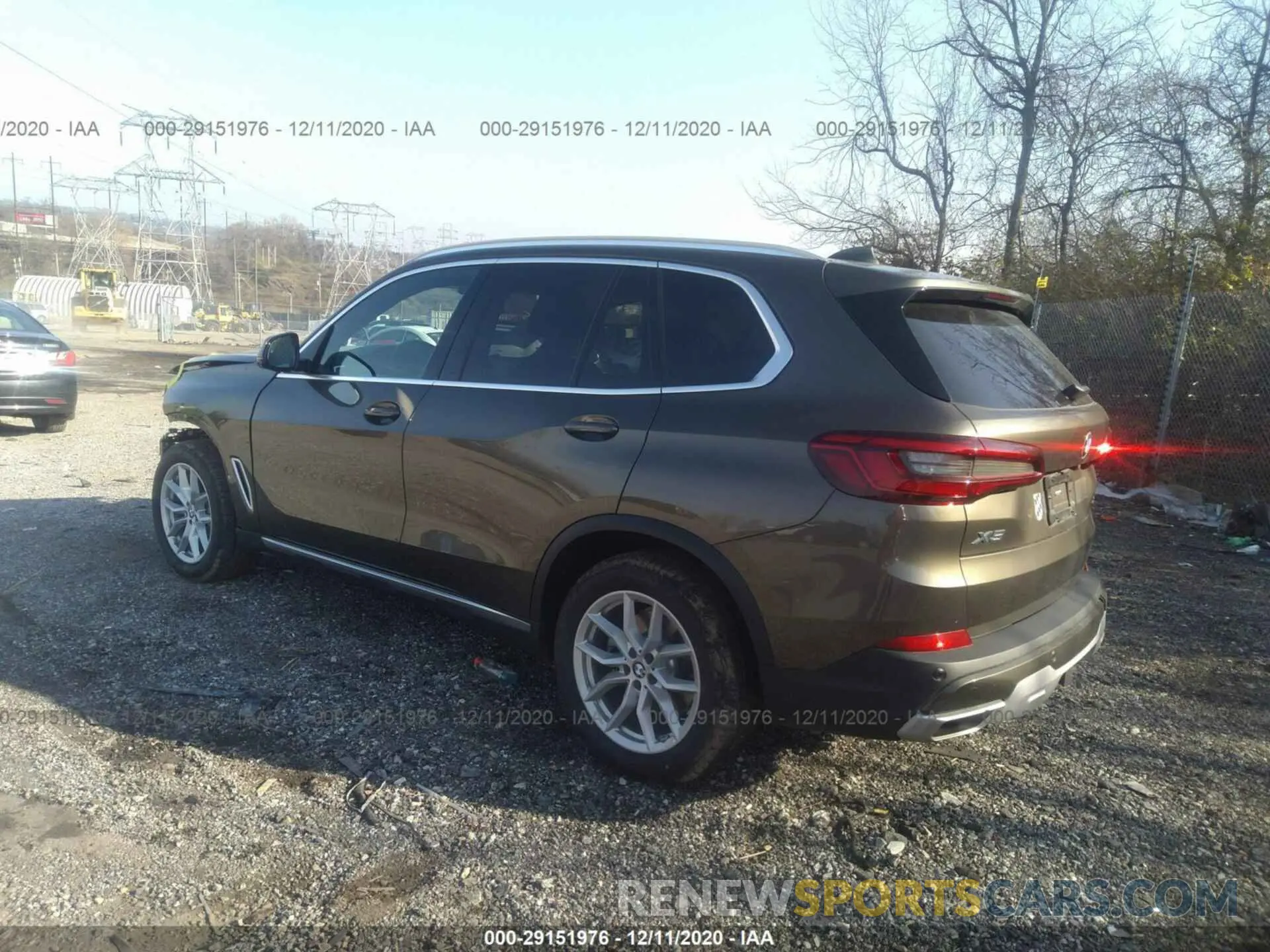 3 Photograph of a damaged car 5UXCR6C09L9B77925 BMW X5 2020