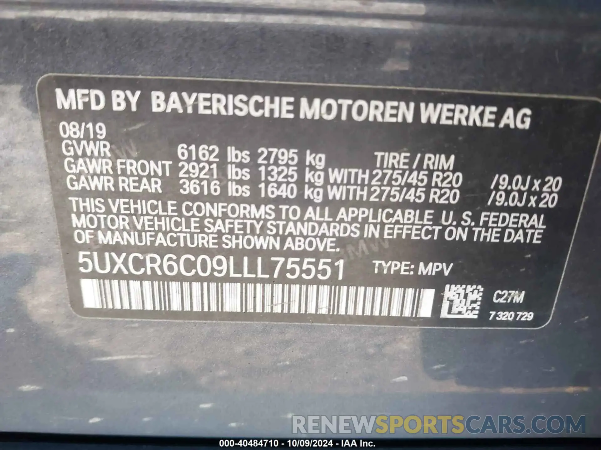 9 Photograph of a damaged car 5UXCR6C09LLL75551 BMW X5 2020