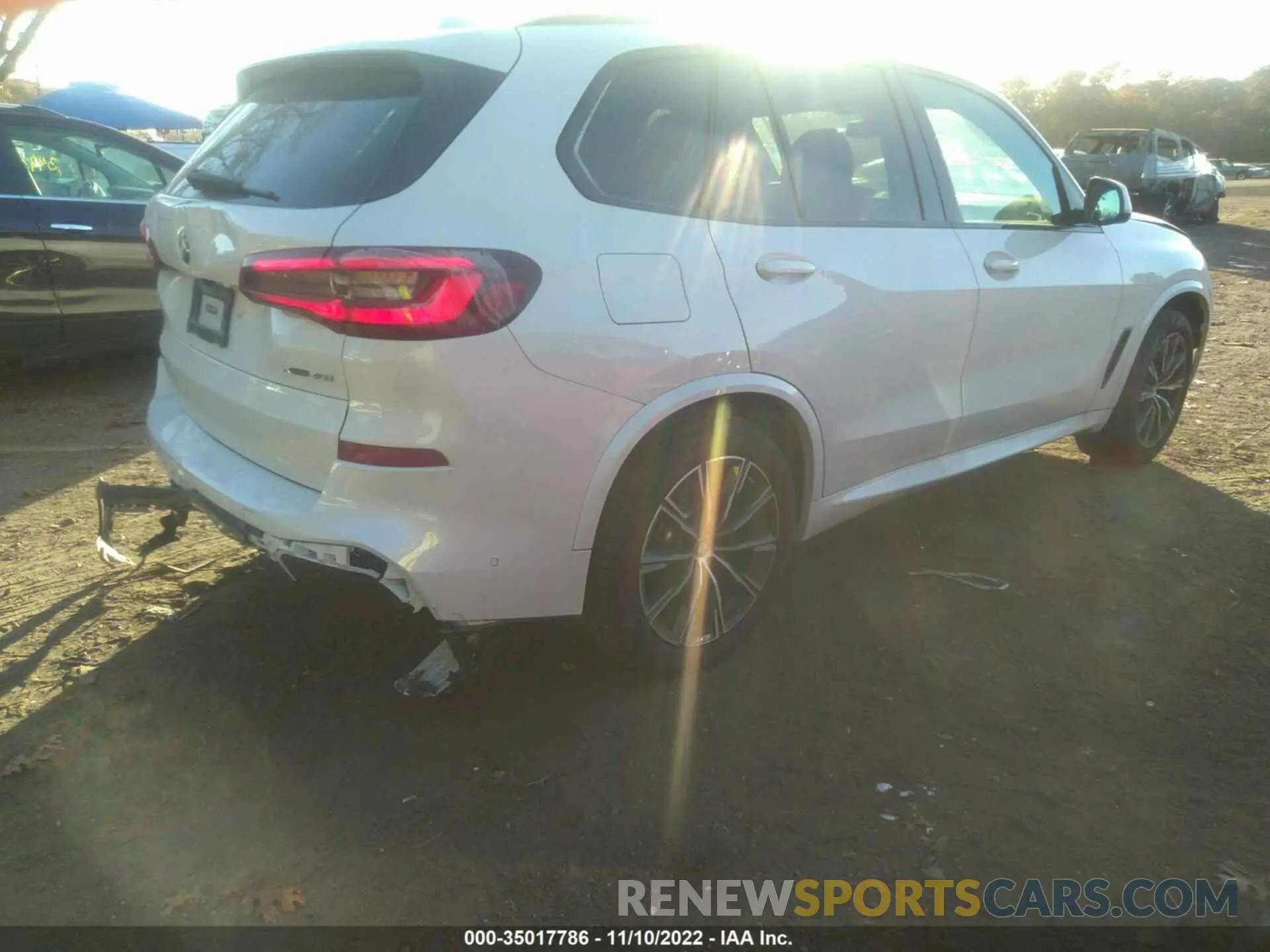 4 Photograph of a damaged car 5UXCR6C0XL9D13589 BMW X5 2020