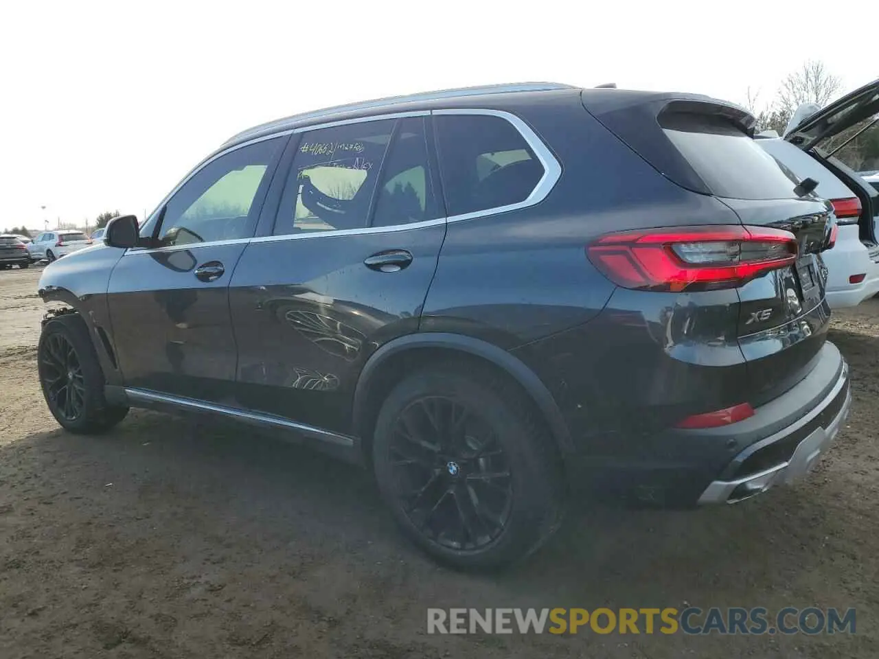 2 Фотография поврежденного автомобиля 5UXCR6C0XLLL66289 BMW X5 2020