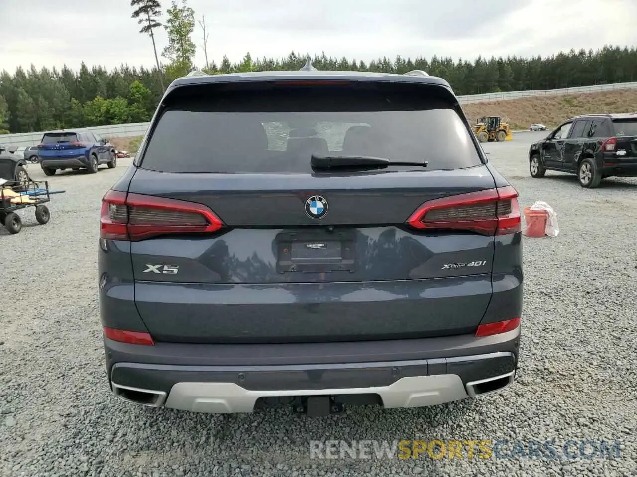 6 Photograph of a damaged car 5UXCR6C0XLLL82895 BMW X5 2020