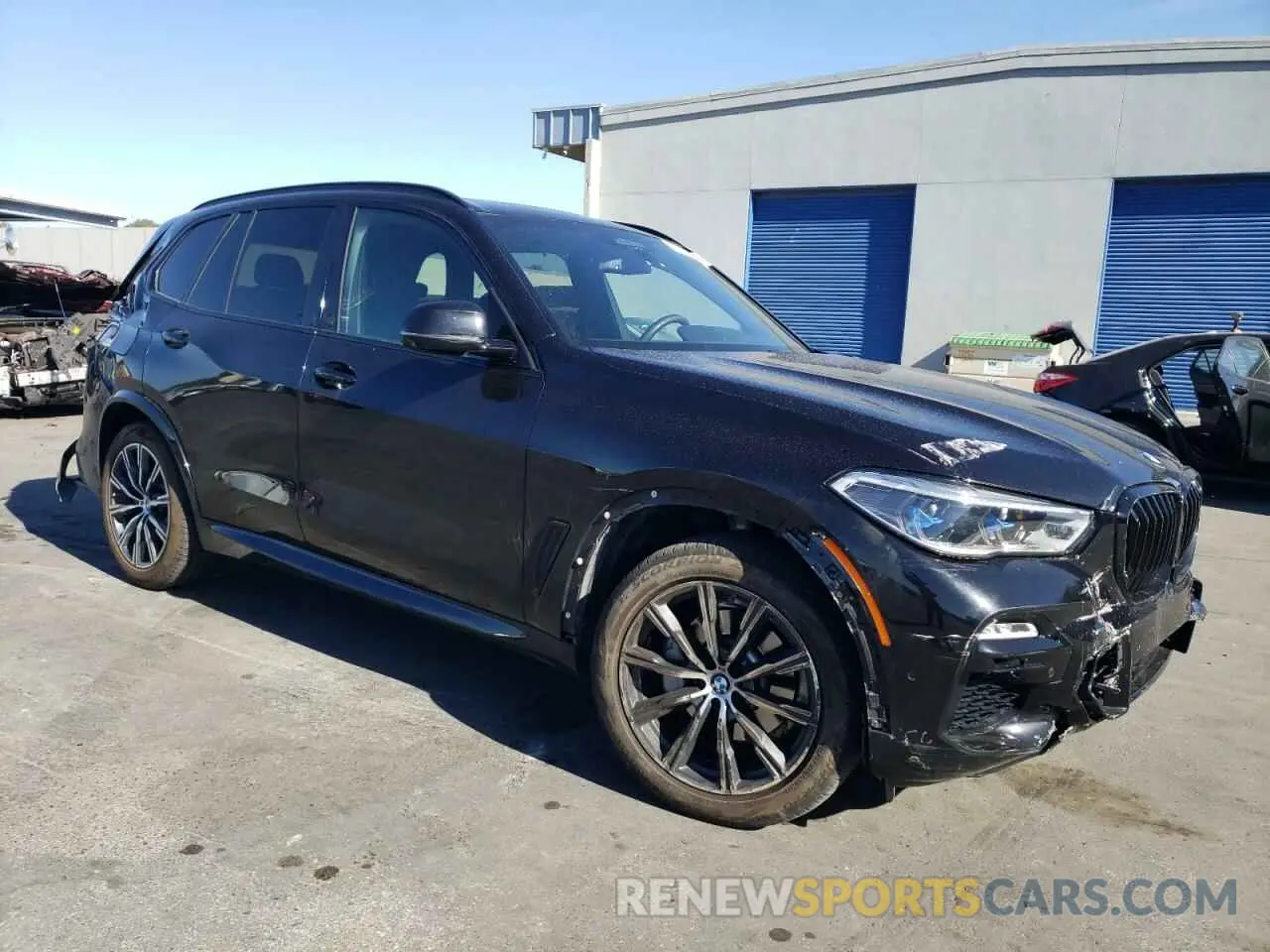 4 Photograph of a damaged car 5UXCR6C0XLLL83013 BMW X5 2020