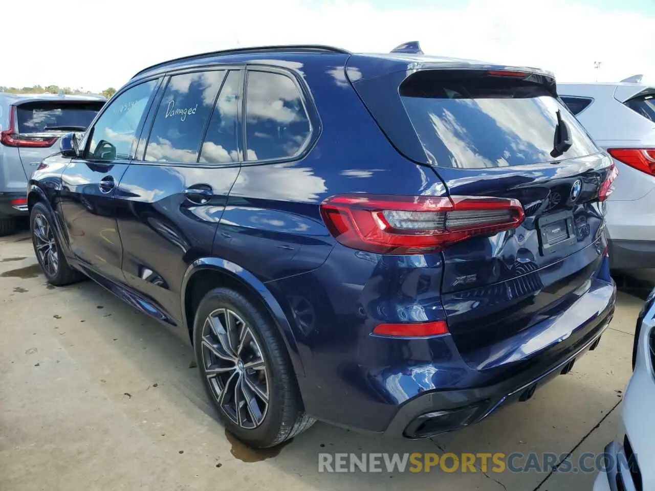 3 Фотография поврежденного автомобиля 5UXJU4C02LLE45789 BMW X5 2020