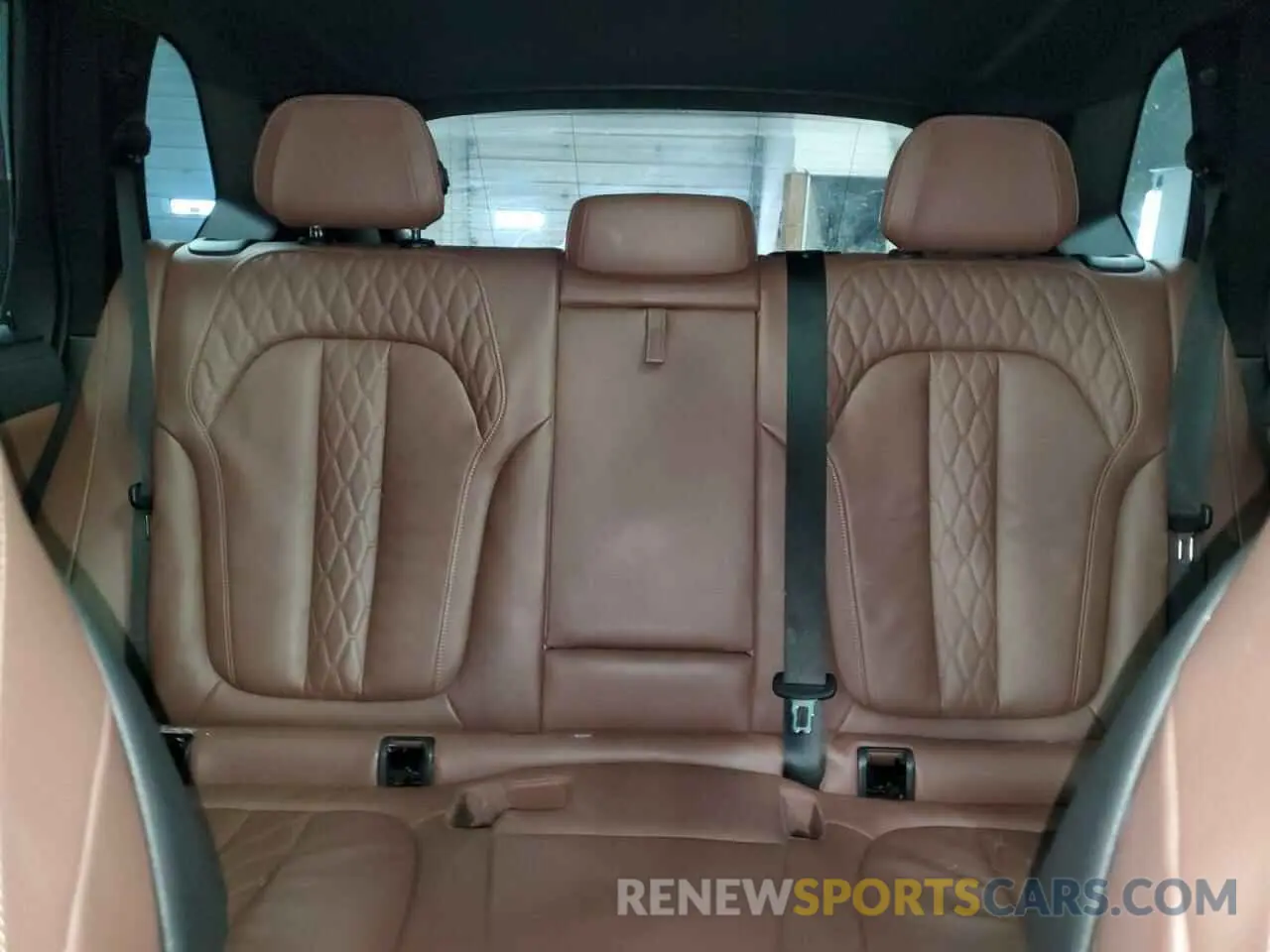 10 Фотография поврежденного автомобиля 5UXJU4C05LL227875 BMW X5 2020