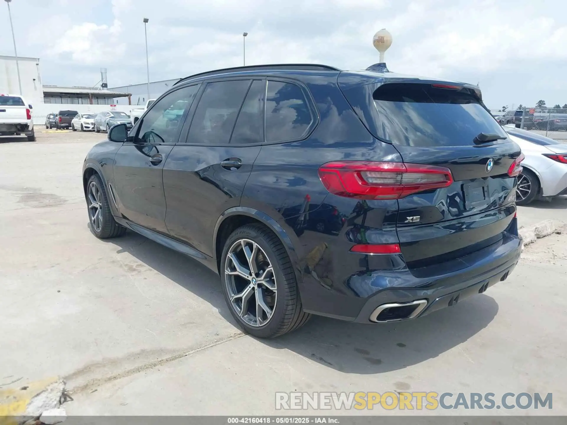 3 Фотография поврежденного автомобиля 5UXJU4C0XLLE45975 BMW X5 2020