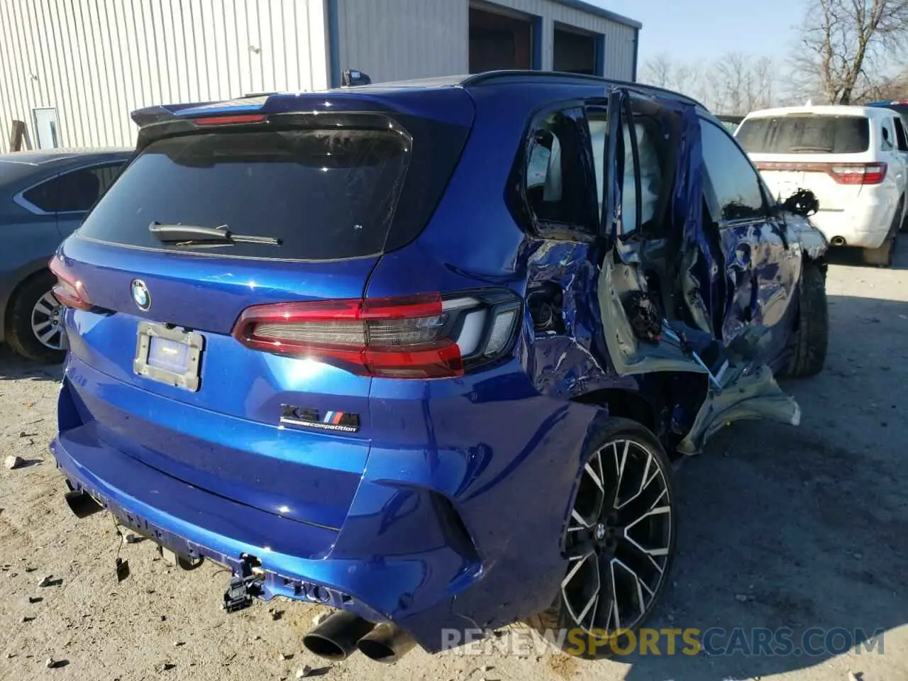 4 Фотография поврежденного автомобиля 5YMJU0C07L9C82121 BMW X5 2020