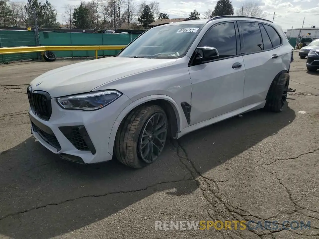 1 Photograph of a damaged car 5YMJU0C07L9C82264 BMW X5 2020
