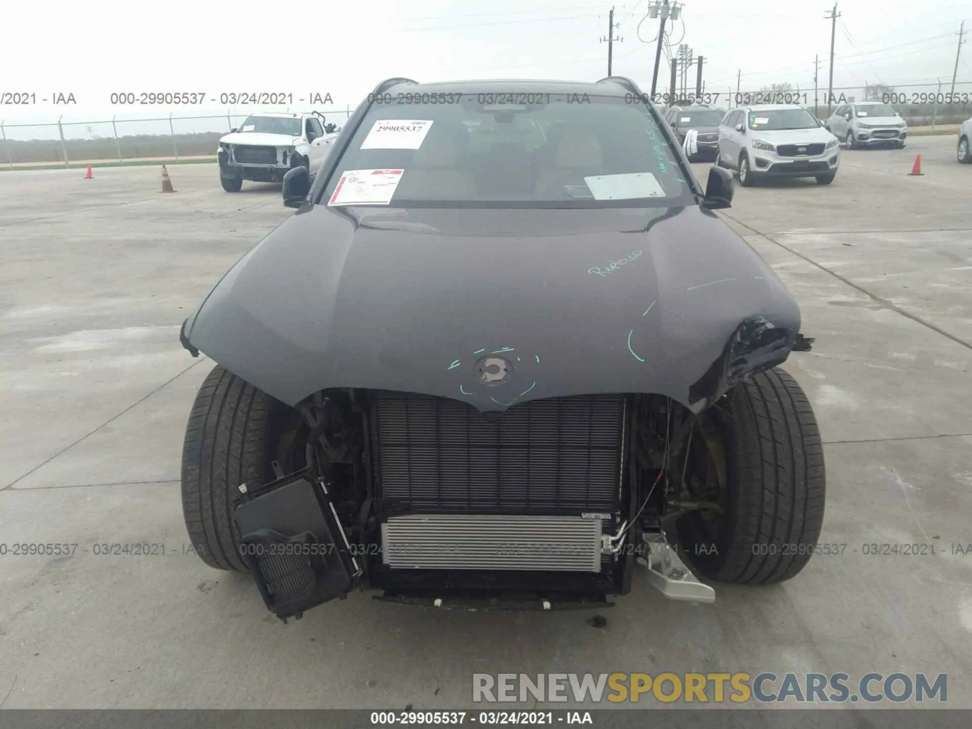 6 Photograph of a damaged car 5UXCR4C00M9F15170 BMW X5 2021