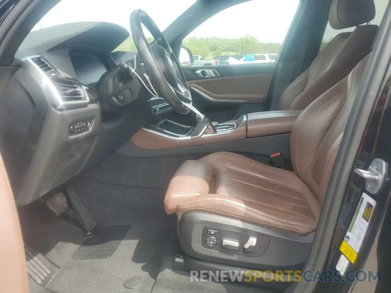 7 Фотография поврежденного автомобиля 5UXCR4C01M9G22129 BMW X5 2021