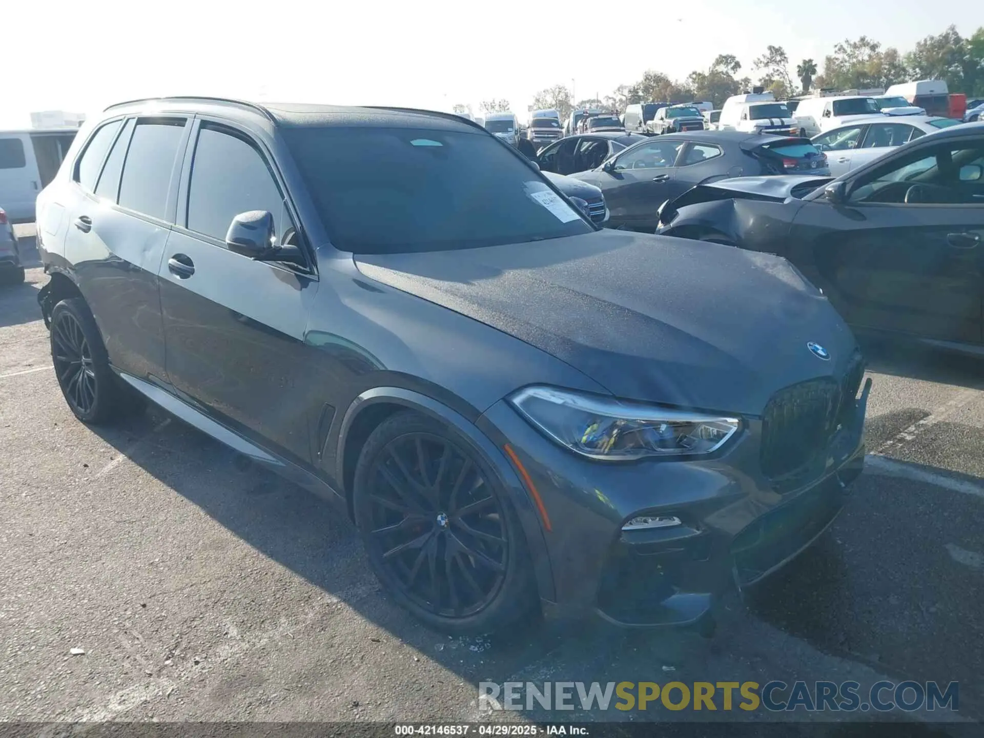 1 Фотография поврежденного автомобиля 5UXCR4C02M9H56406 BMW X5 2021