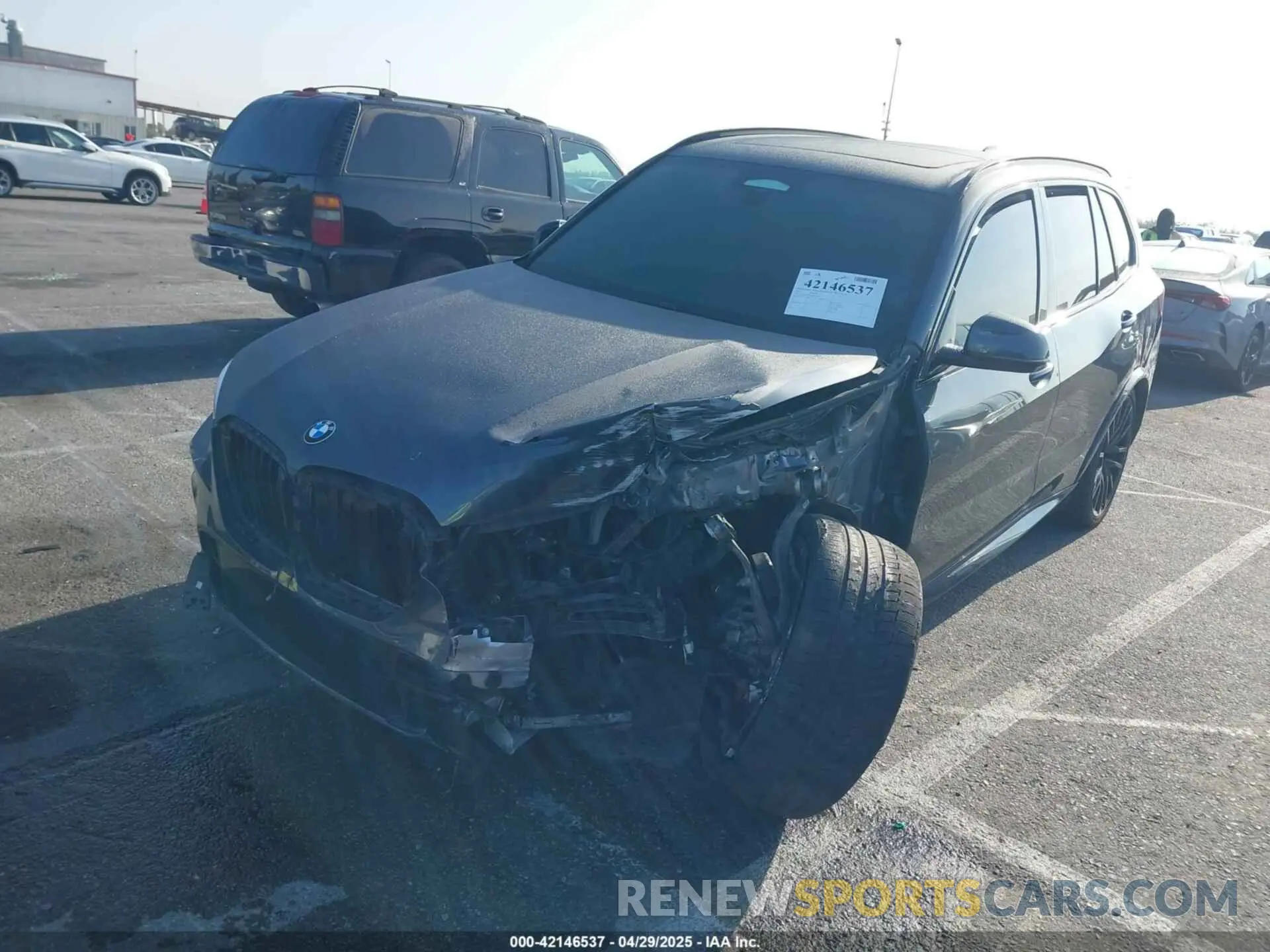 2 Фотография поврежденного автомобиля 5UXCR4C02M9H56406 BMW X5 2021